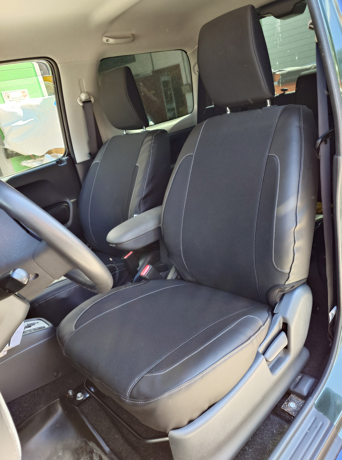 passgenaue Kunstleder-Sitz-Schonbezüge für SUZUKI JIMNY FJ 1998-2018